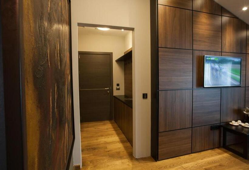 آپارتمان لوکس 2 خوابه, Solun Hotel & Spa