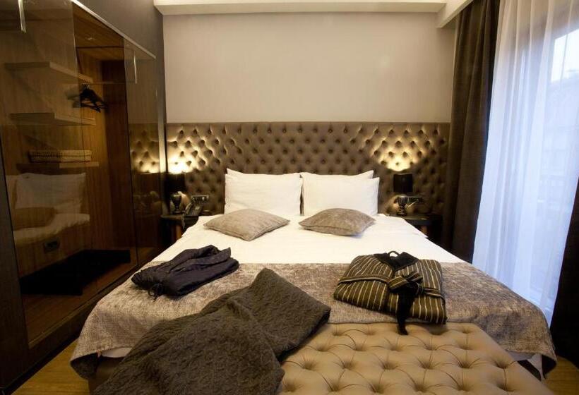 سوییت جونیور, Solun Hotel & Spa