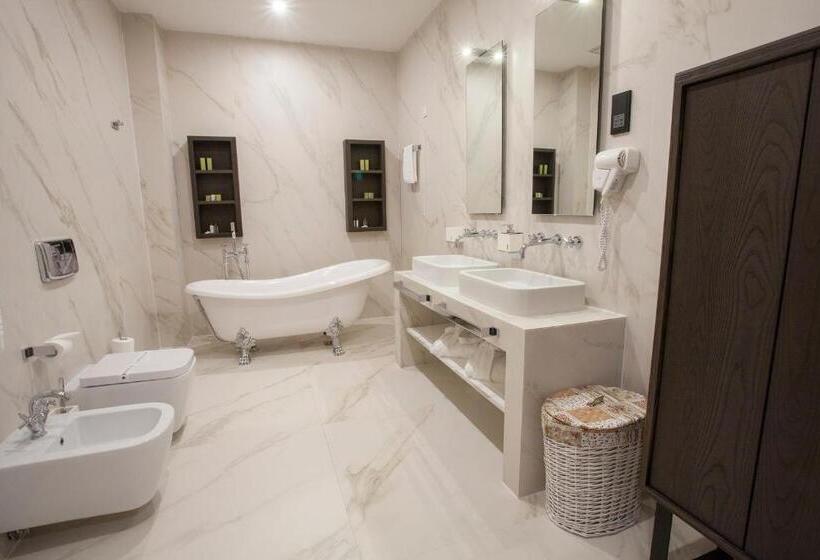 سوییت اجرایی, Solun Hotel & Spa