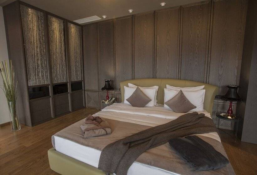 سوییت اجرایی, Solun Hotel & Spa