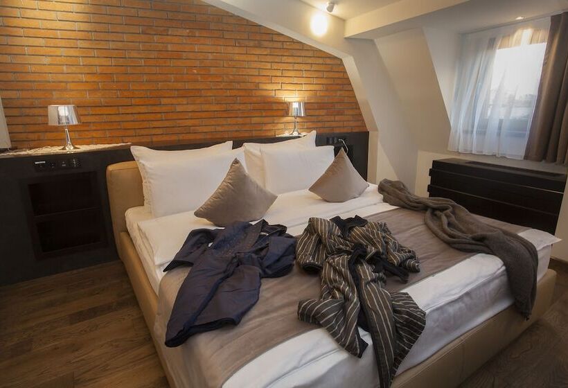 سوییت اجرایی, Solun Hotel & Spa