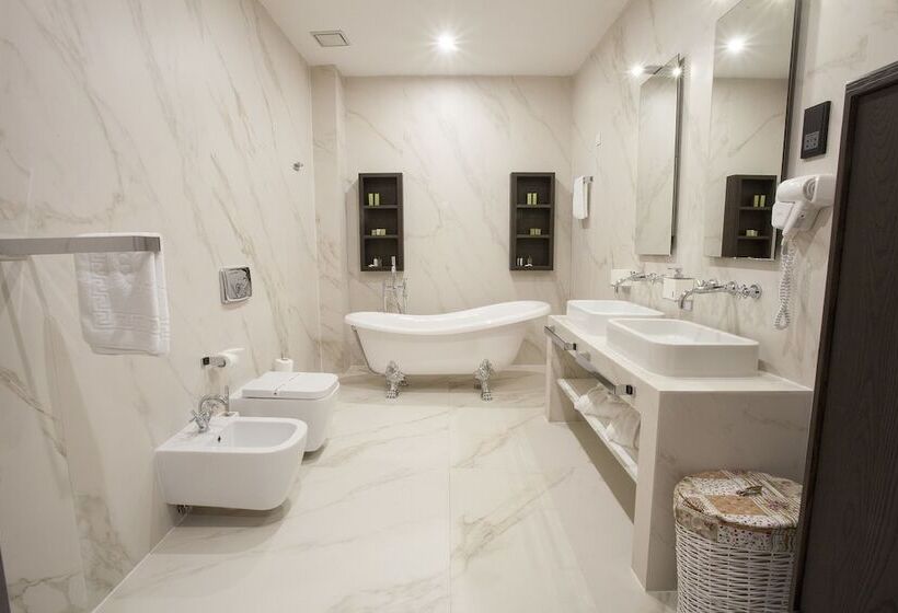 سوییت اجرایی, Solun Hotel & Spa