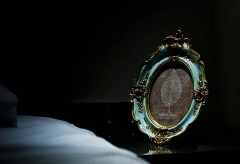 سوییت اجرایی, Upper House