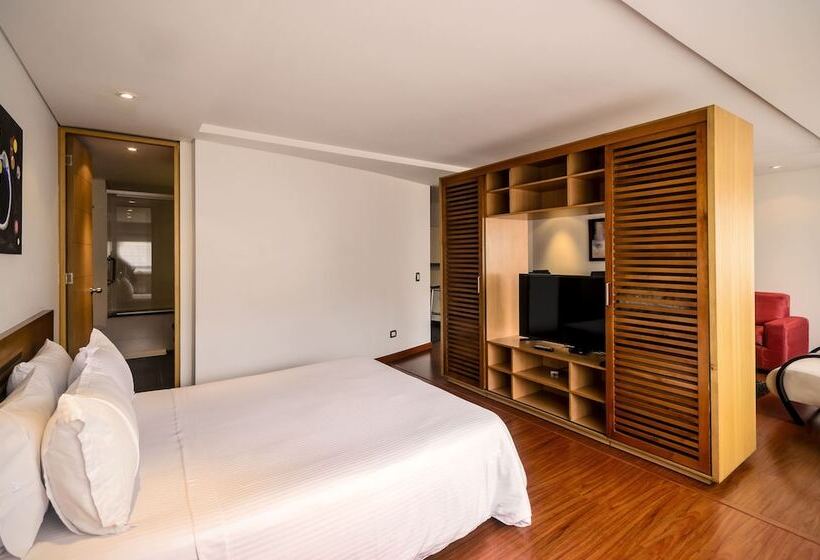 Апартаменты 1 Спальня, Travelers Obelisco Apartamentos