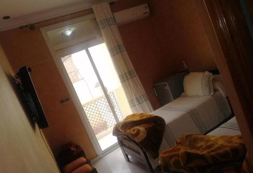 スタンダードルーム, Fadoua