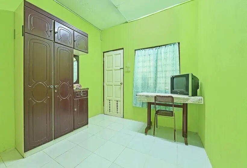 اتاق لوکس, Oyo 90454 Haza Harmoni Guesthouse