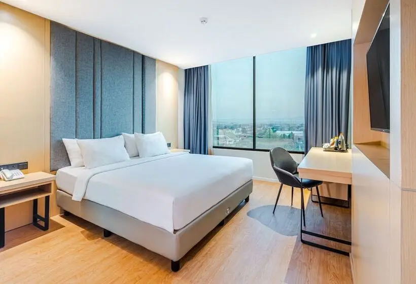 Deluxe-huone, Eastern Bojonegoro