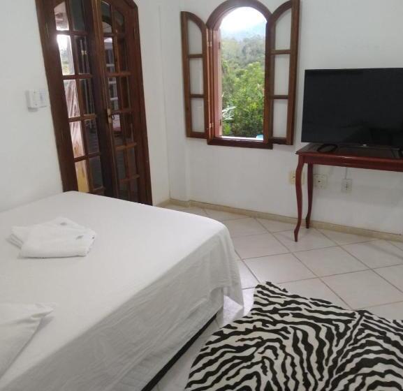 Люкс Повышенной Комфортности, Recanto Dos Passáros Penedo Rj