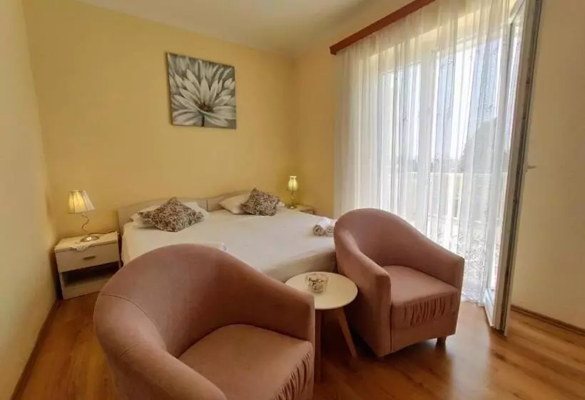 اتاق استاندارد با چشم‌انداز دریا, Apartments And Rooms With Parking Space Mlini, Dubrovnik   8835