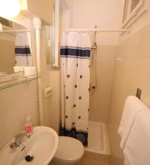 سوییت با چشم‌انداز دریا, Apartments And Rooms With Parking Space Mlini, Dubrovnik   8835