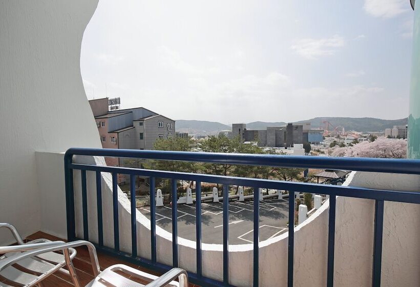 Quarto Deluxe, Benikea Swiss Rosen