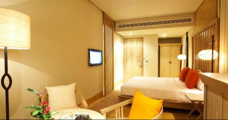 Quarto Estandar, Benikea Swiss Rosen