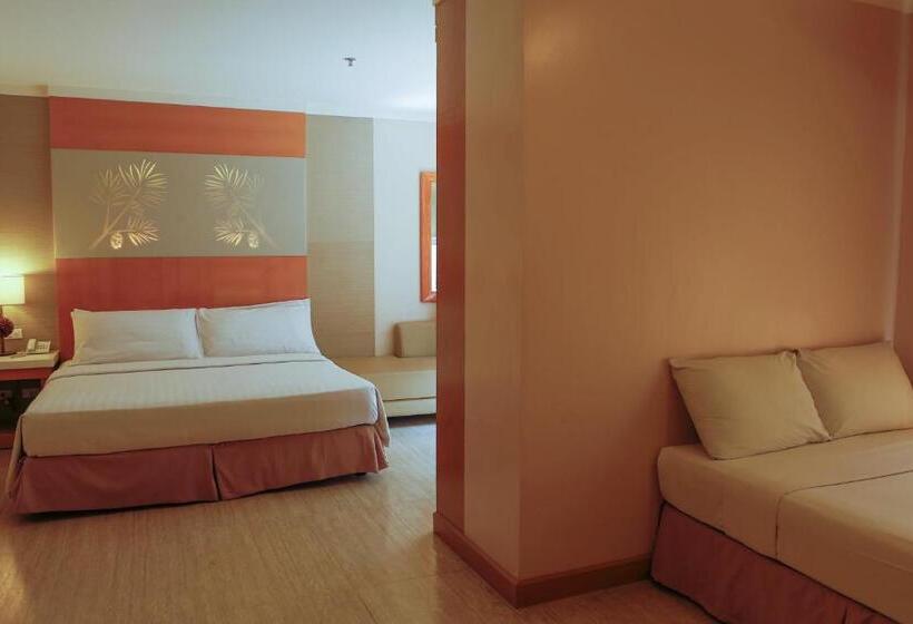 סוויטה משפחתית, Chalet Baguio