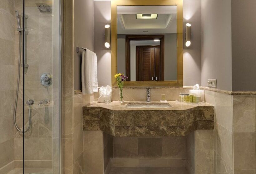 套房, Doubletree By Hilton Hotel Van