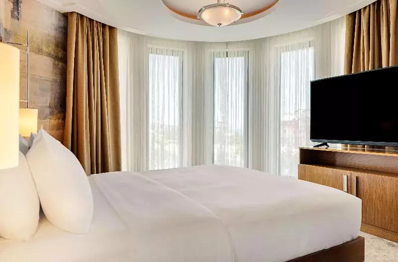 レイクビュースタンダードルーム, Doubletree By Hilton Hotel Van