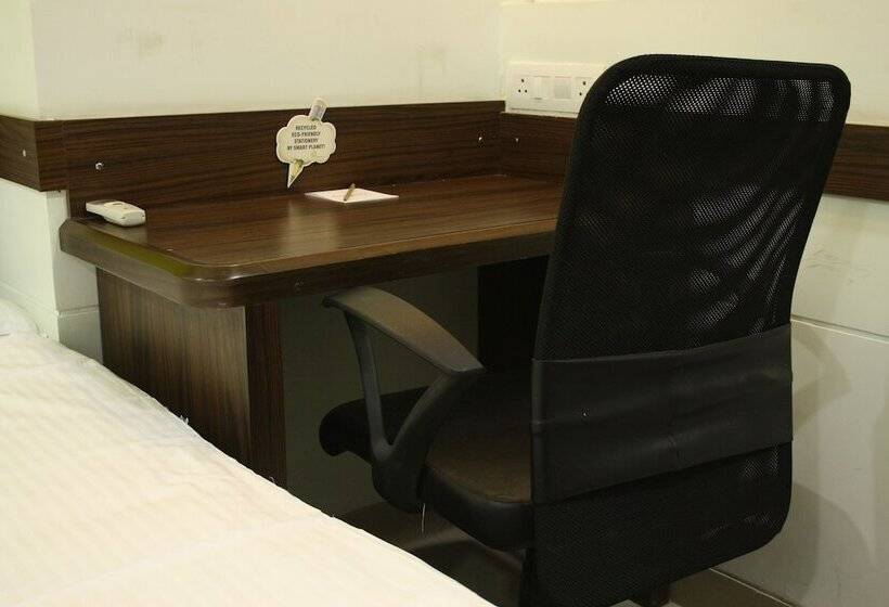 غرفة قياسية, Ginger  Faridabad