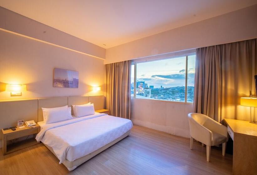 Номер Superior, Grand Jatra Hotel Balikpapan