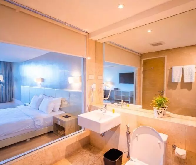 デラックスルーム, Grand Jatra Hotel Balikpapan