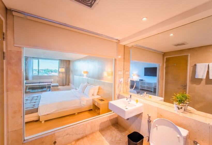 Президентский Люкс, Grand Jatra Hotel Balikpapan