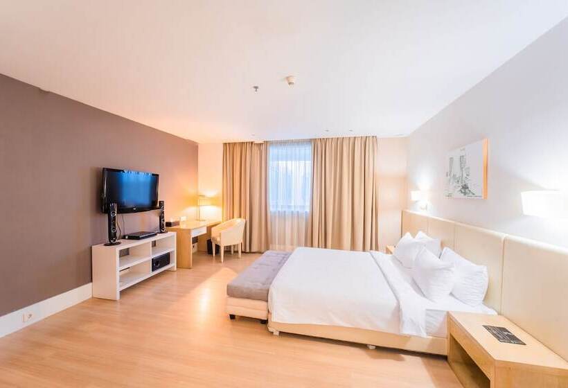 جناح إدارى, Grand Jatra Hotel Balikpapan