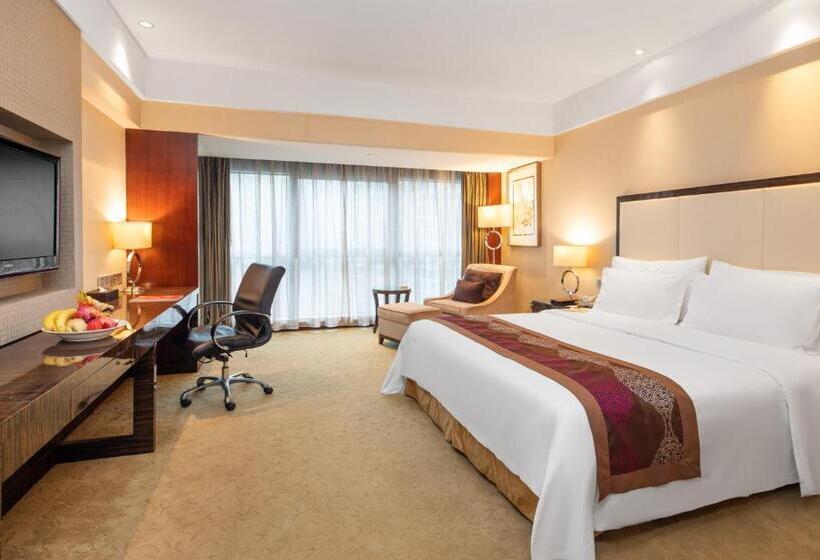 Superior Room King Size Bed, Shenzhen L.gem