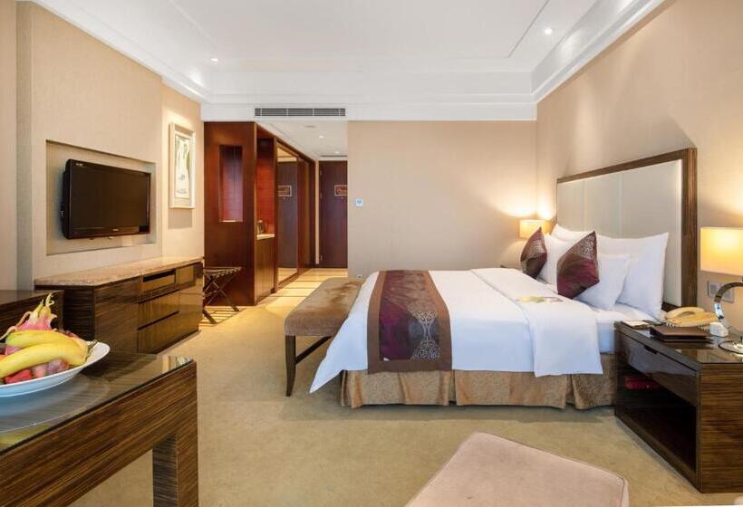 Deluxe Room King Size Bed, Shenzhen L.gem