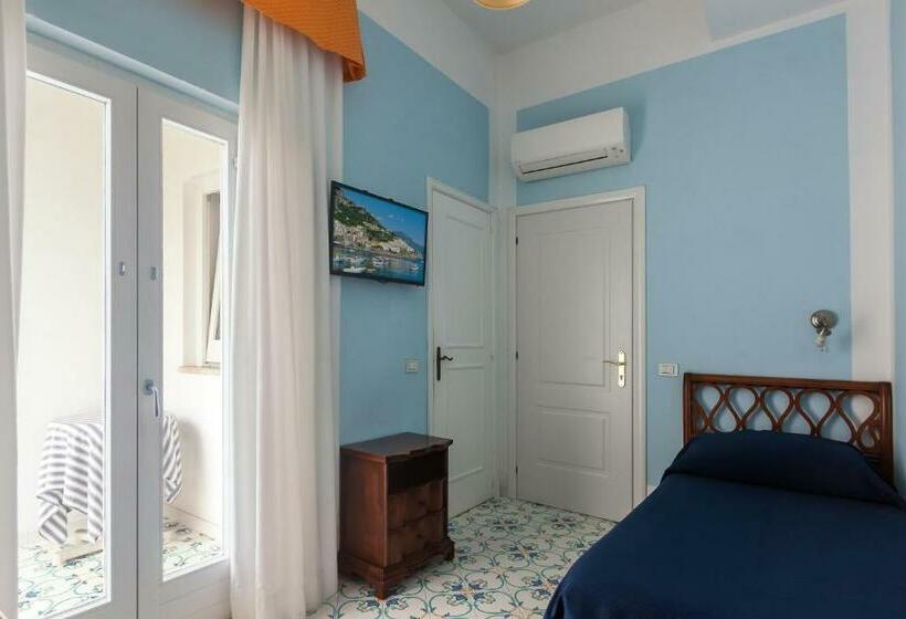 غرفة قياسية فردية, Mignon Meuble