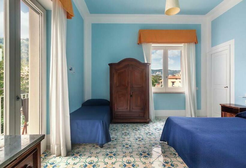 غرفة قياسية ثلاثية, Mignon Meuble