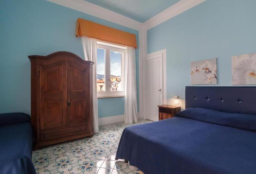 غرفة قياسية ثلاثية, Mignon Meuble