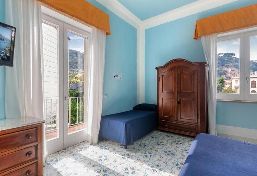 غرفة قياسية ثلاثية, Mignon Meuble