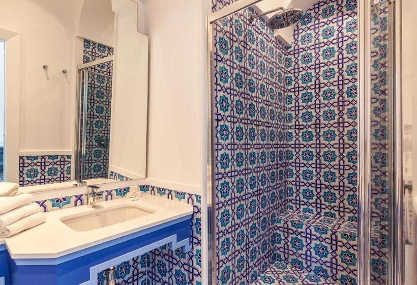 غرفة ديلوكس سرير كينج, Mignon Meuble