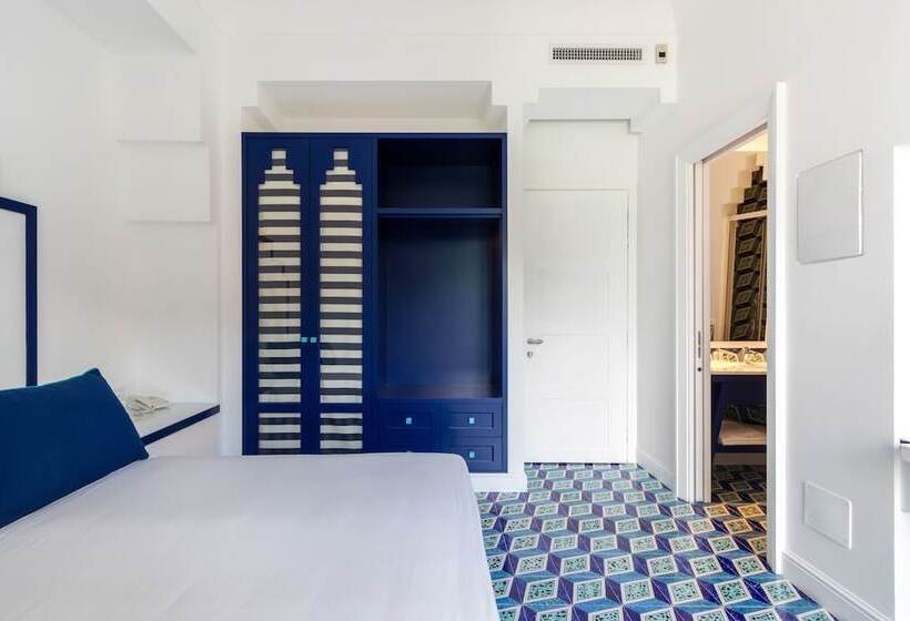 غرفة قياسية مطلّة علي الحديقة, Mignon Meuble