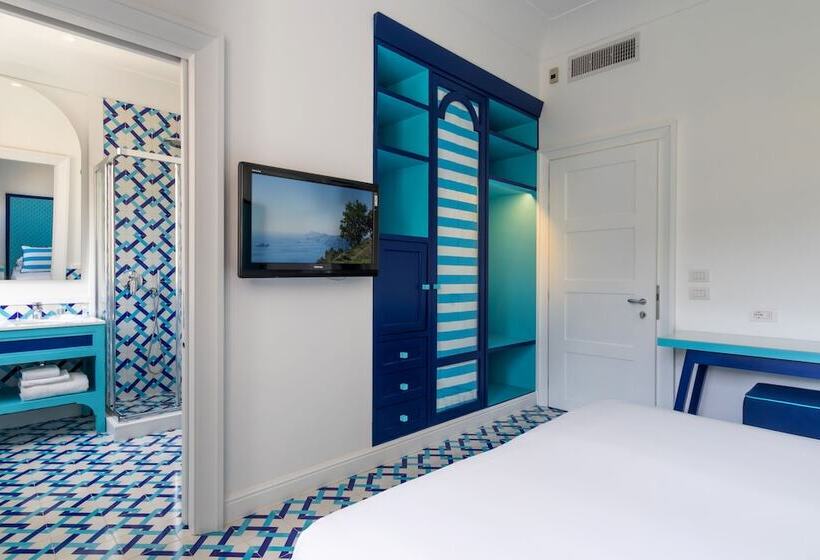 غرفة قياسية ثلاثية, Mignon Meuble