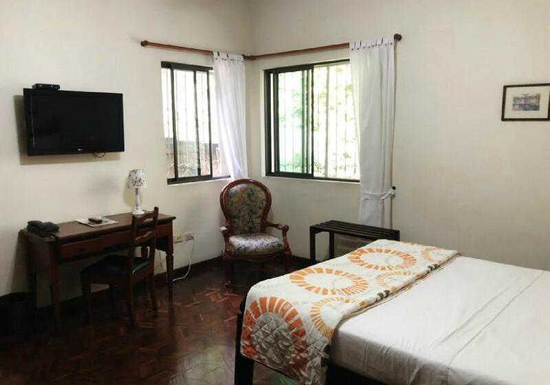 Номер Стандарт Индивидуальный, Stein Colonial