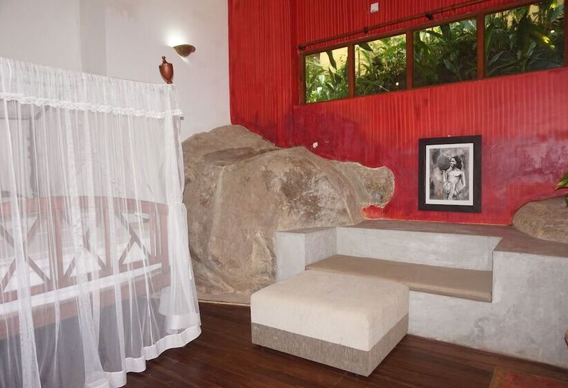 Номер Superior, Thambapanni Retreat