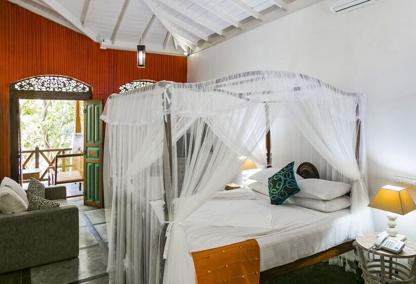 标准间, Thambapanni Retreat