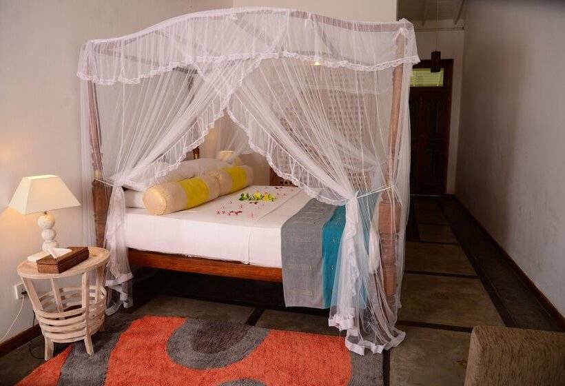 Номер Стандарт, Thambapanni Retreat