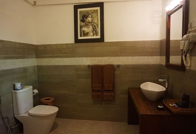 اتاق کلاسیک, Thambapanni Retreat