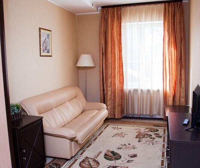 סוויטת ג'וניור, Premier Hotel Kostroma