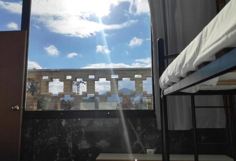 اتاق خانوادگی, Albergue La Estación