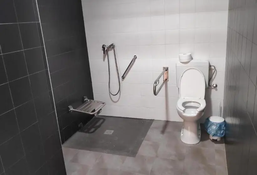 تختخواب در اتاق مشترک, Albergue La Estación