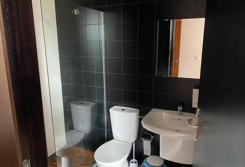 تختخواب در اتاق مشترک, Albergue La Estación