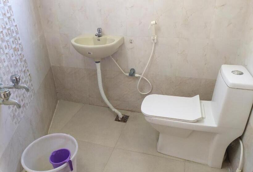 单人经济间, Parkwayinn