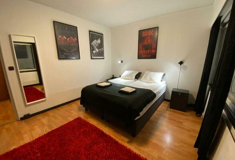 Номер Economy, Rock Hotel Salo