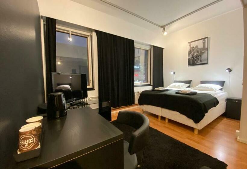 Номер Deluxe Кровать Кинг, Rock Hotel Salo