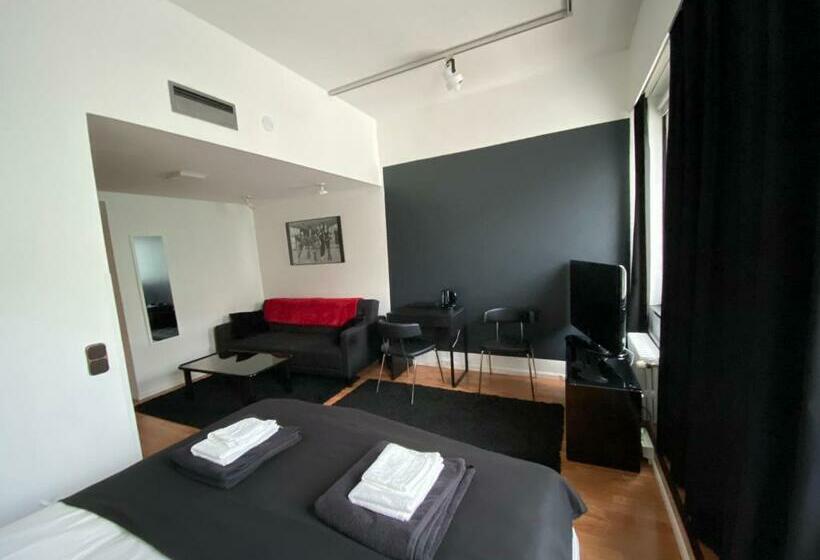 带大床的豪华间, Rock Hotel Salo