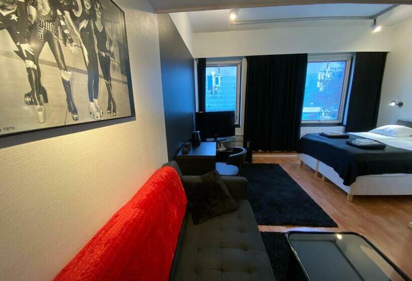 带大床的豪华间, Rock Hotel Salo