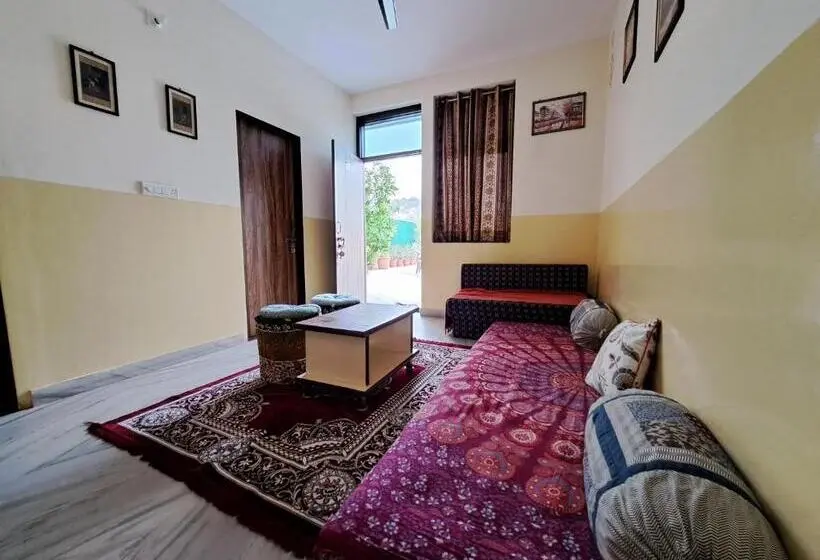 スタンダード４人部屋, Jaipur View