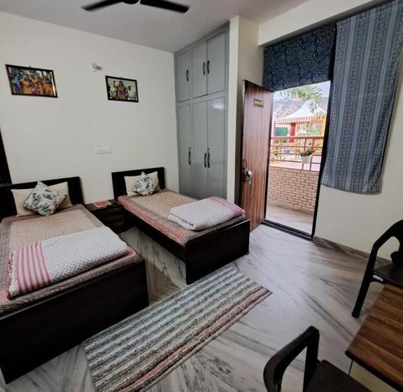 디럭스 룸 산전망, Jaipur View