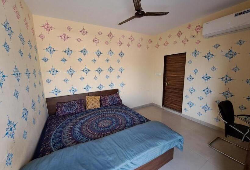 스탠다드 룸 산 전망, Jaipur View